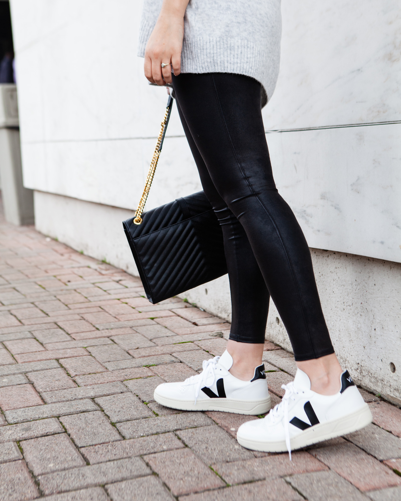 veja shoes outfit