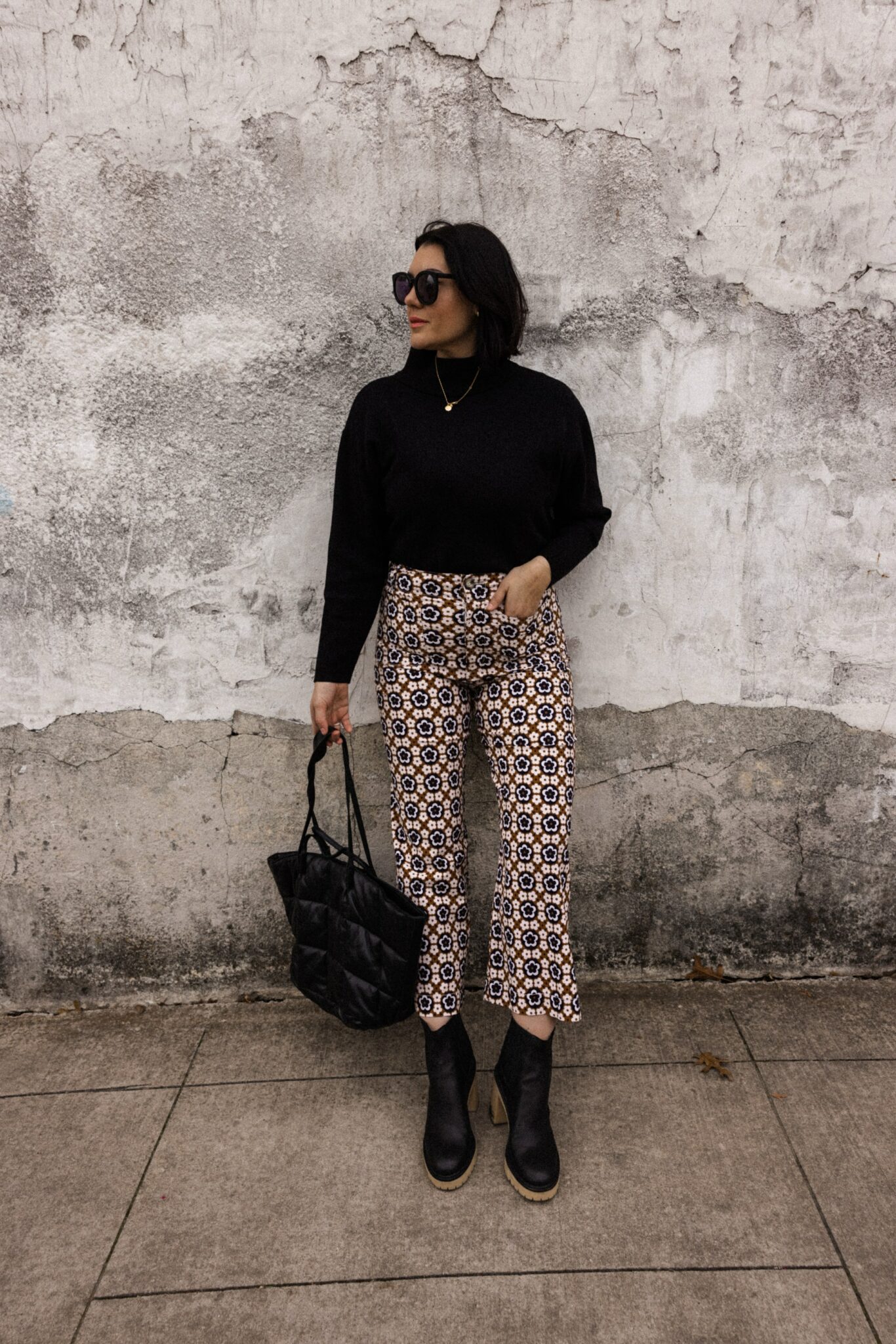 How to Wear Printed Pants | kendi everyday