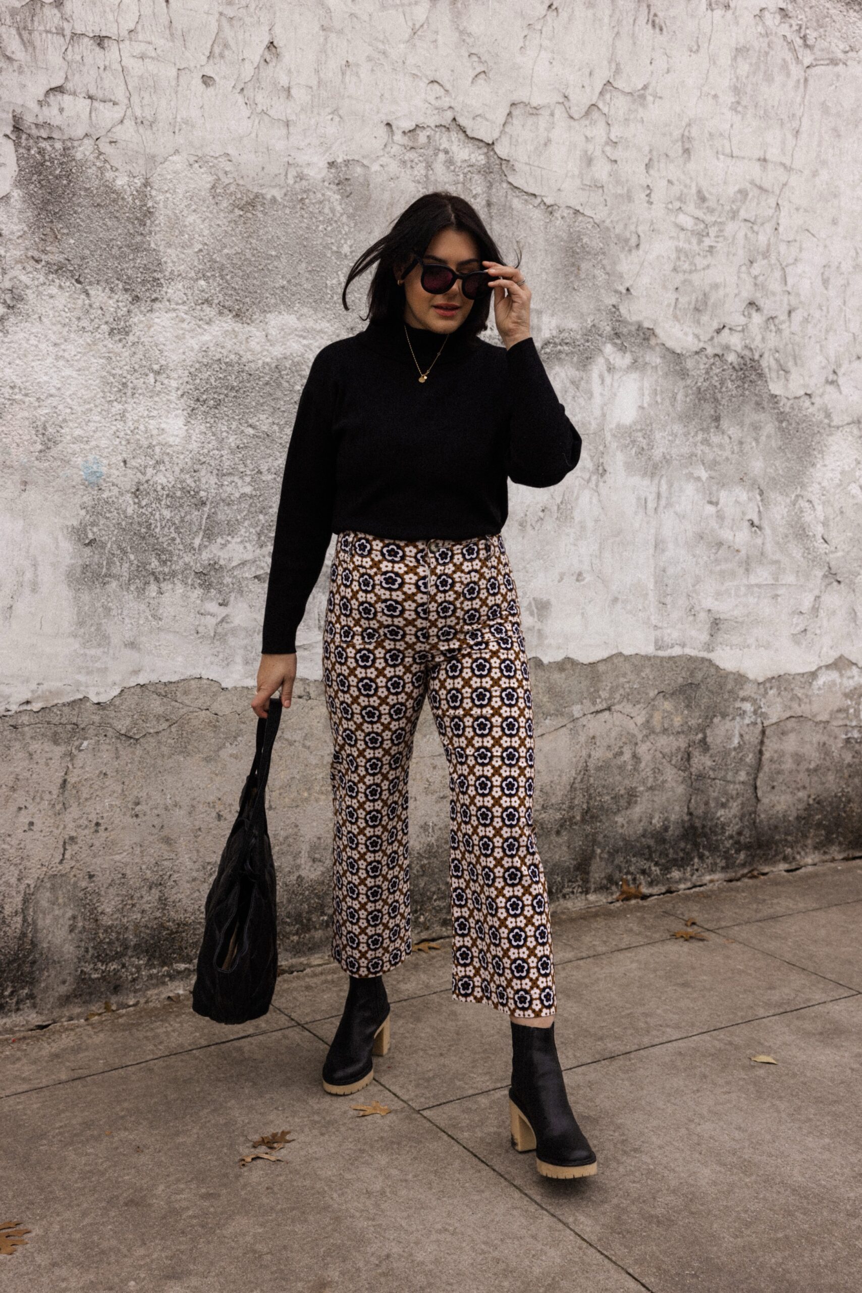 How to Wear Printed Pants | kendi everyday